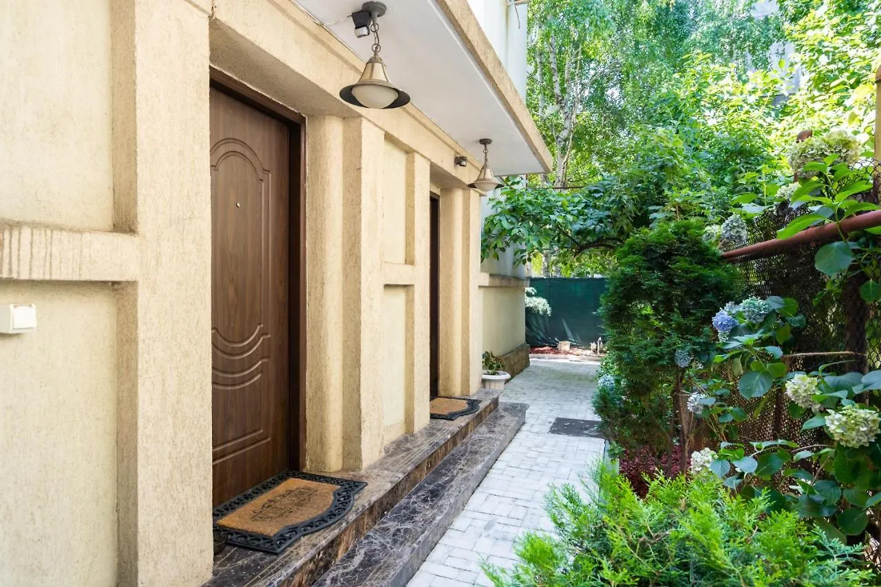 Casa Lu Villa Bucureşti